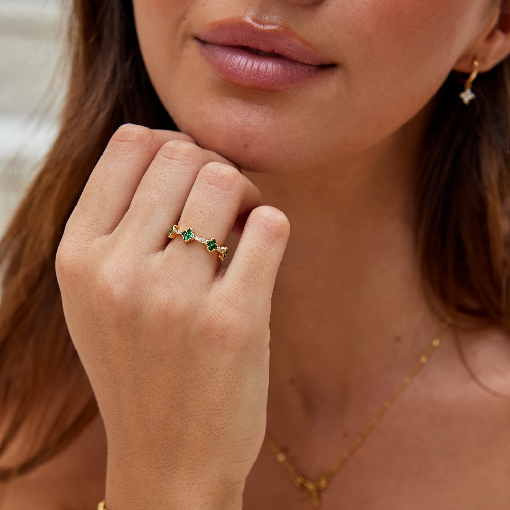 Marisol - Crystal Ring in the Shape of a Clover